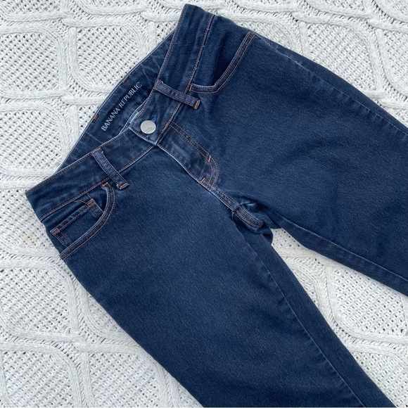[25] Banana Republic Women’s Low Rise Dark Wash Denim Flare Leg Blue Jean - Picture 5 of 9